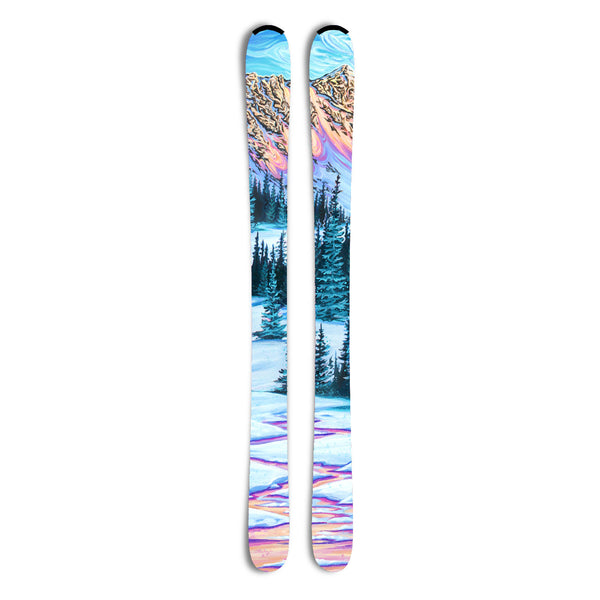 This ski wrap is custom designed by Ella Kazyuk Designs. Raised in the mountains of California, Nevada, and Washington, Ella has a deep and fiery passion for the outdoors. 